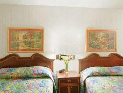 Americas Best Value Inn יורק מראה חיצוני תמונה